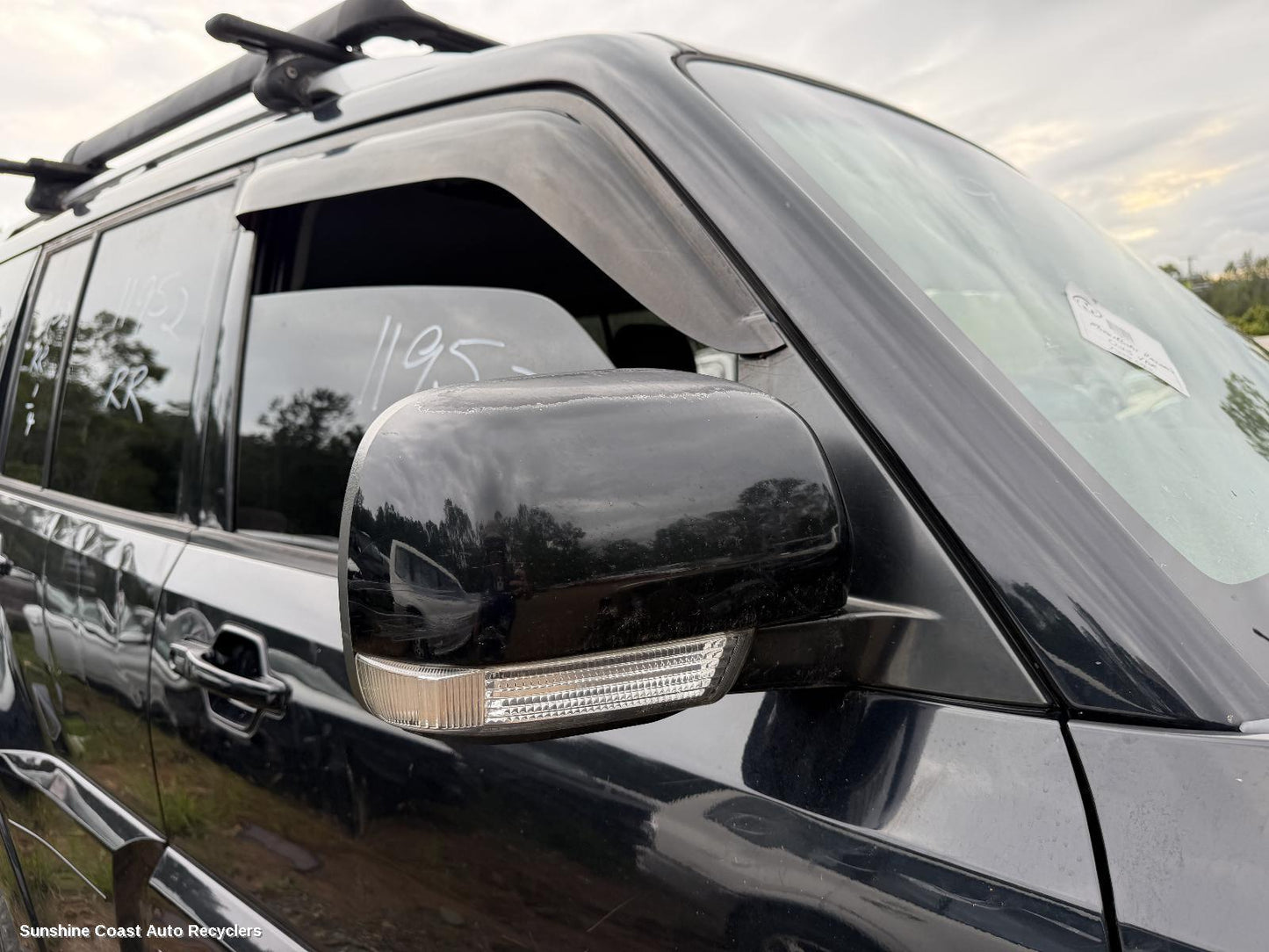 2006-2021 Mitsubishi Pajero Right Door Mirror
