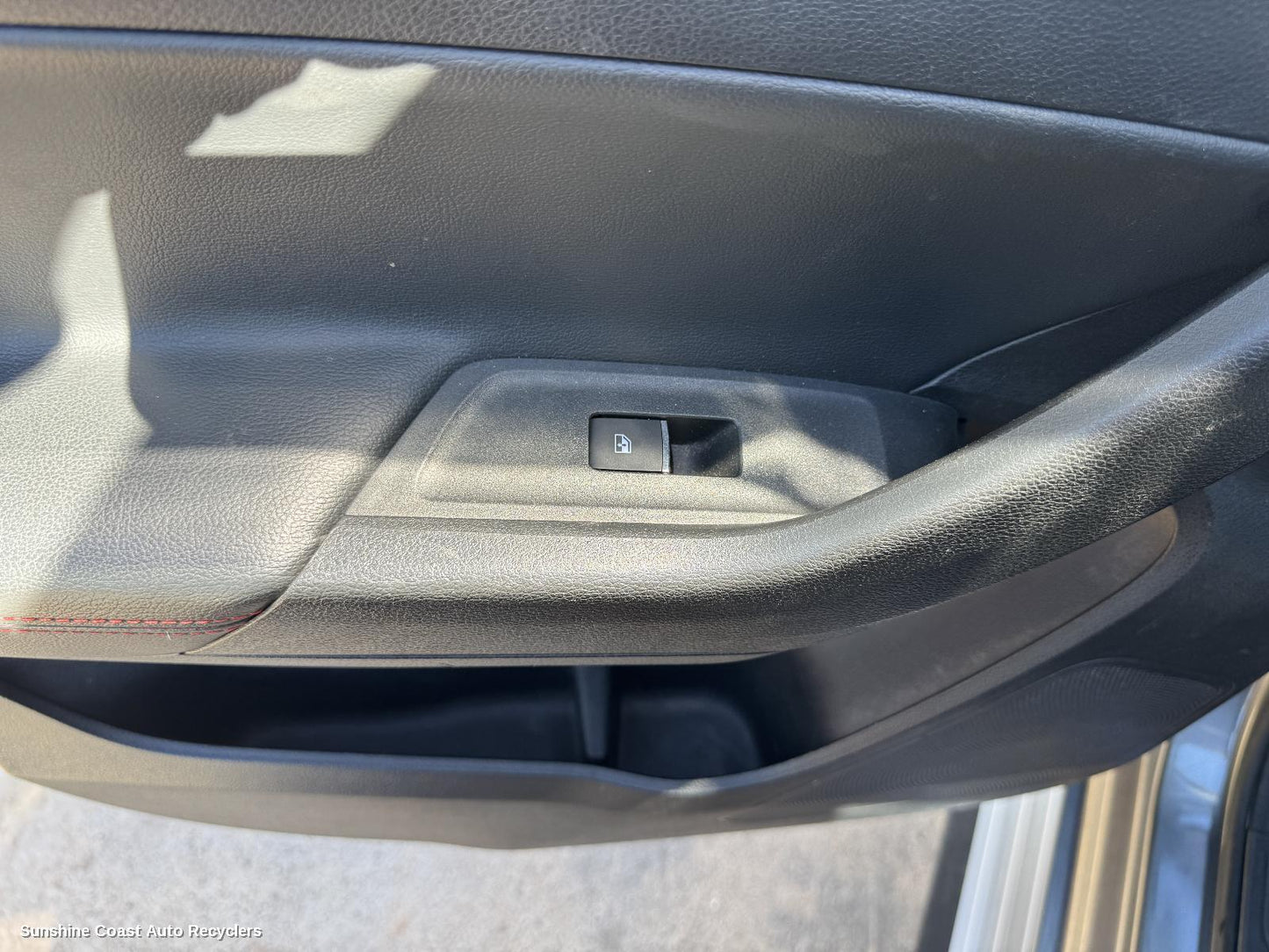 2018 Ldv T60 Pwr Dr Wind Switch