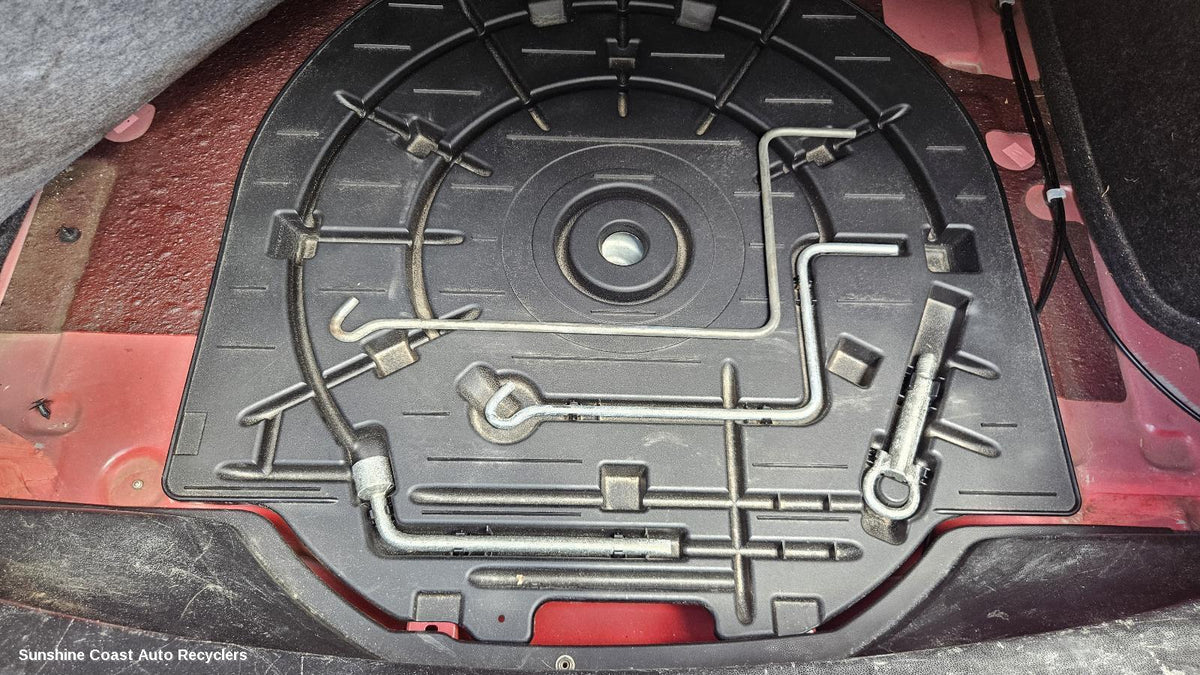 2003-2009 Mazda 3 Jack Tool Kit