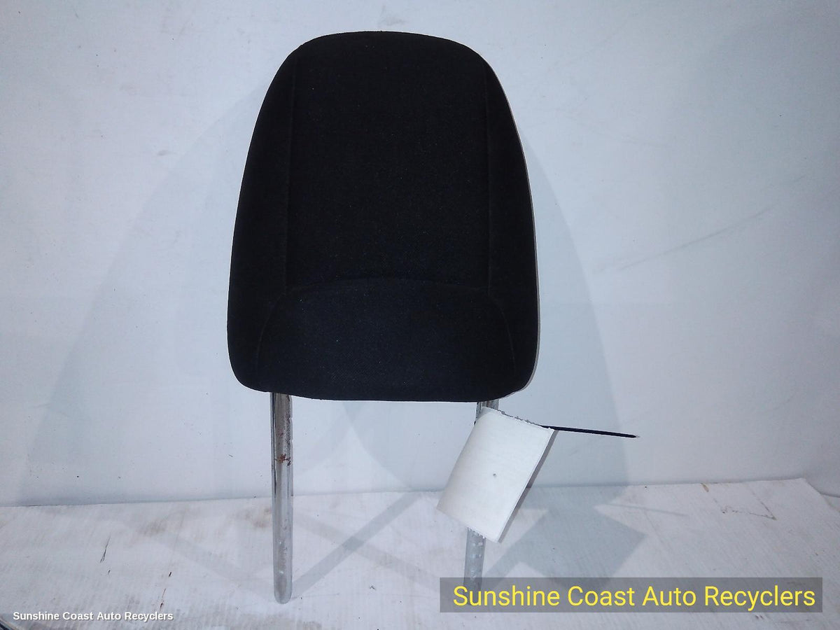 2014-2019 Jeep Cherokee Headrest