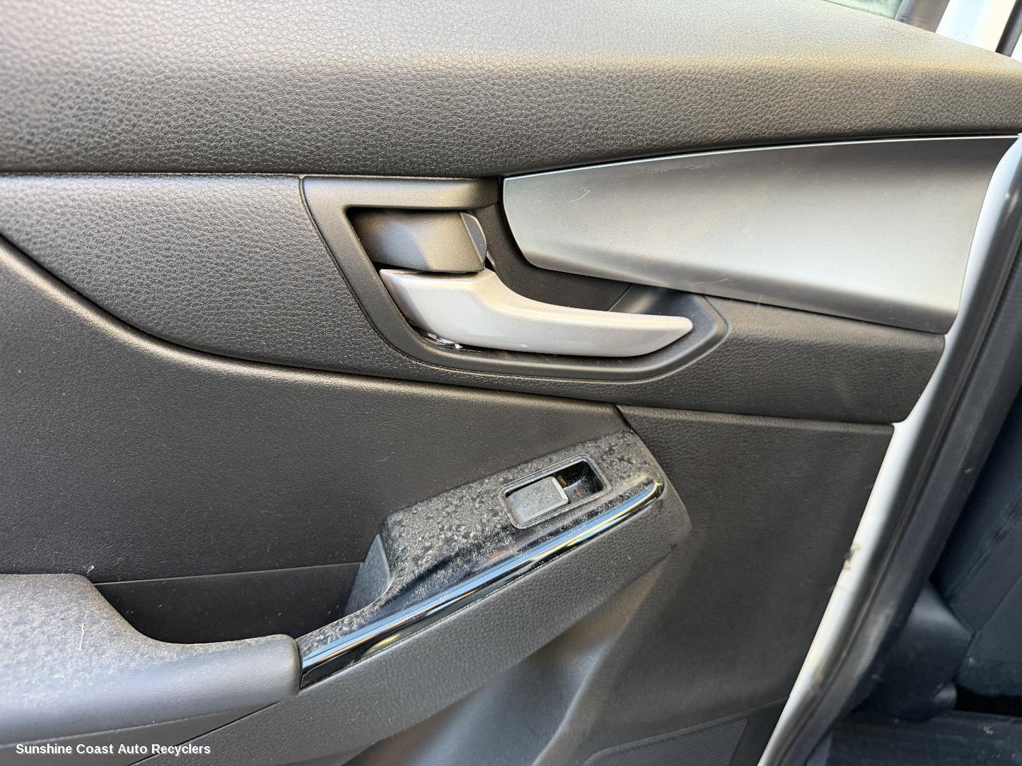 2020-2026 Mazda Bt50 Pwr Dr Wind Switch