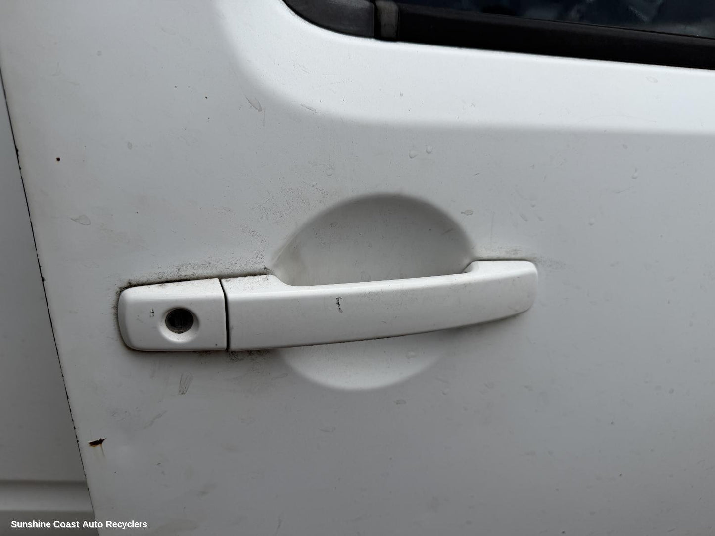 2011 Nissan Navara Door Handle