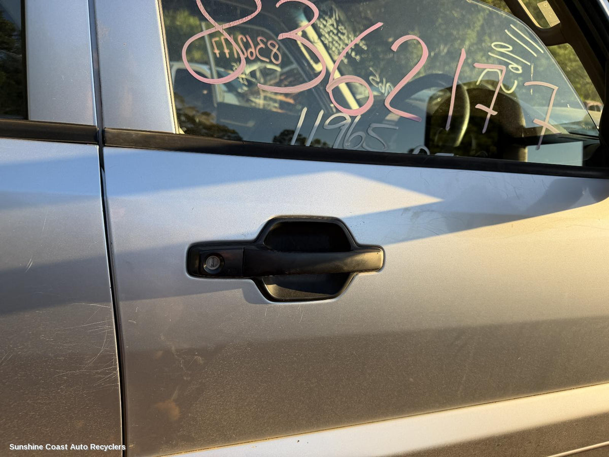 2006-2021 Mitsubishi Pajero Door Handle