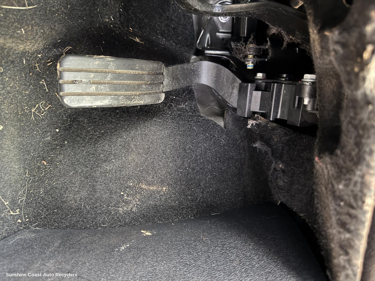 2010-2016 Renault Megane Pedal Assembly