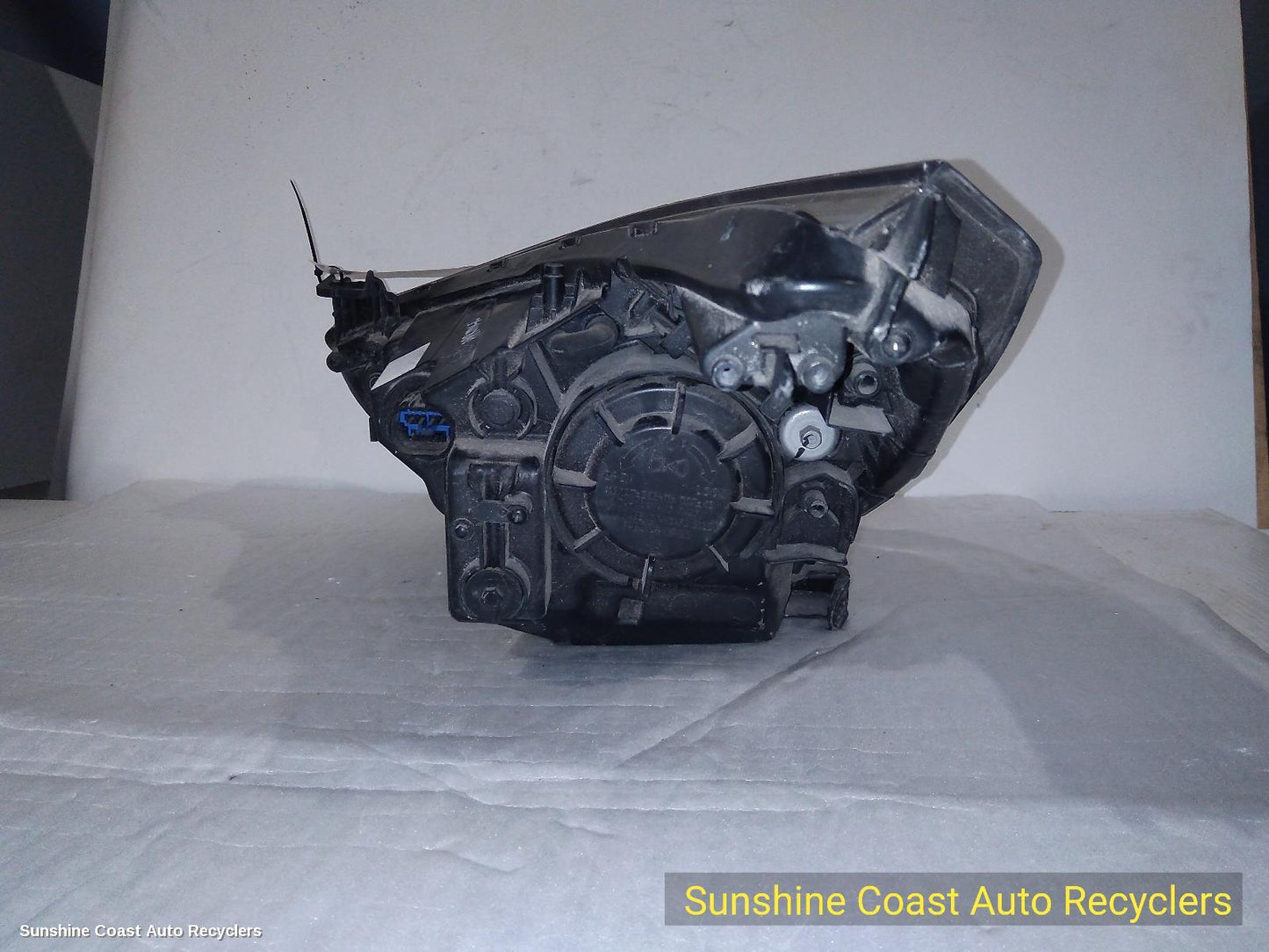 2014-2019 Hyundai Accent Right Headlamp