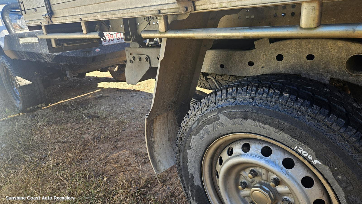 2006-2015 Mitsubishi Triton Mud Flaps