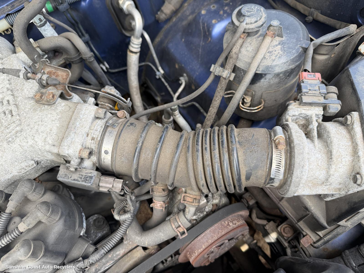 2001 Nissan Navara Air Cleaner Duct Hos
