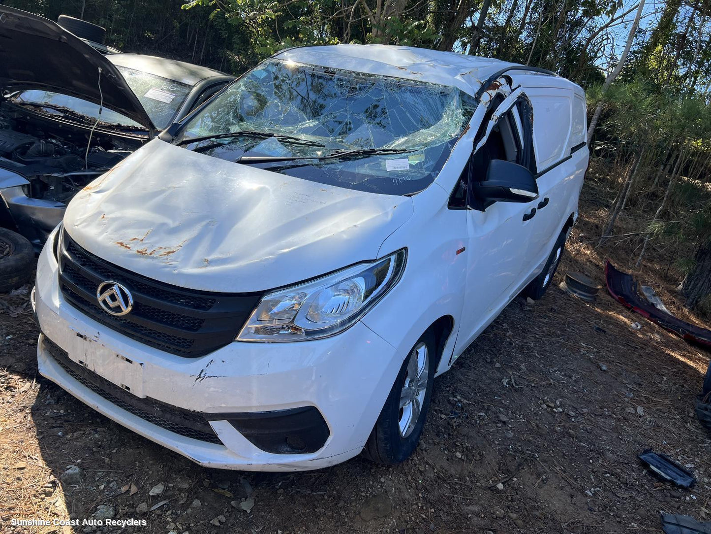 2021 Ldv G10 Rear Garnish
