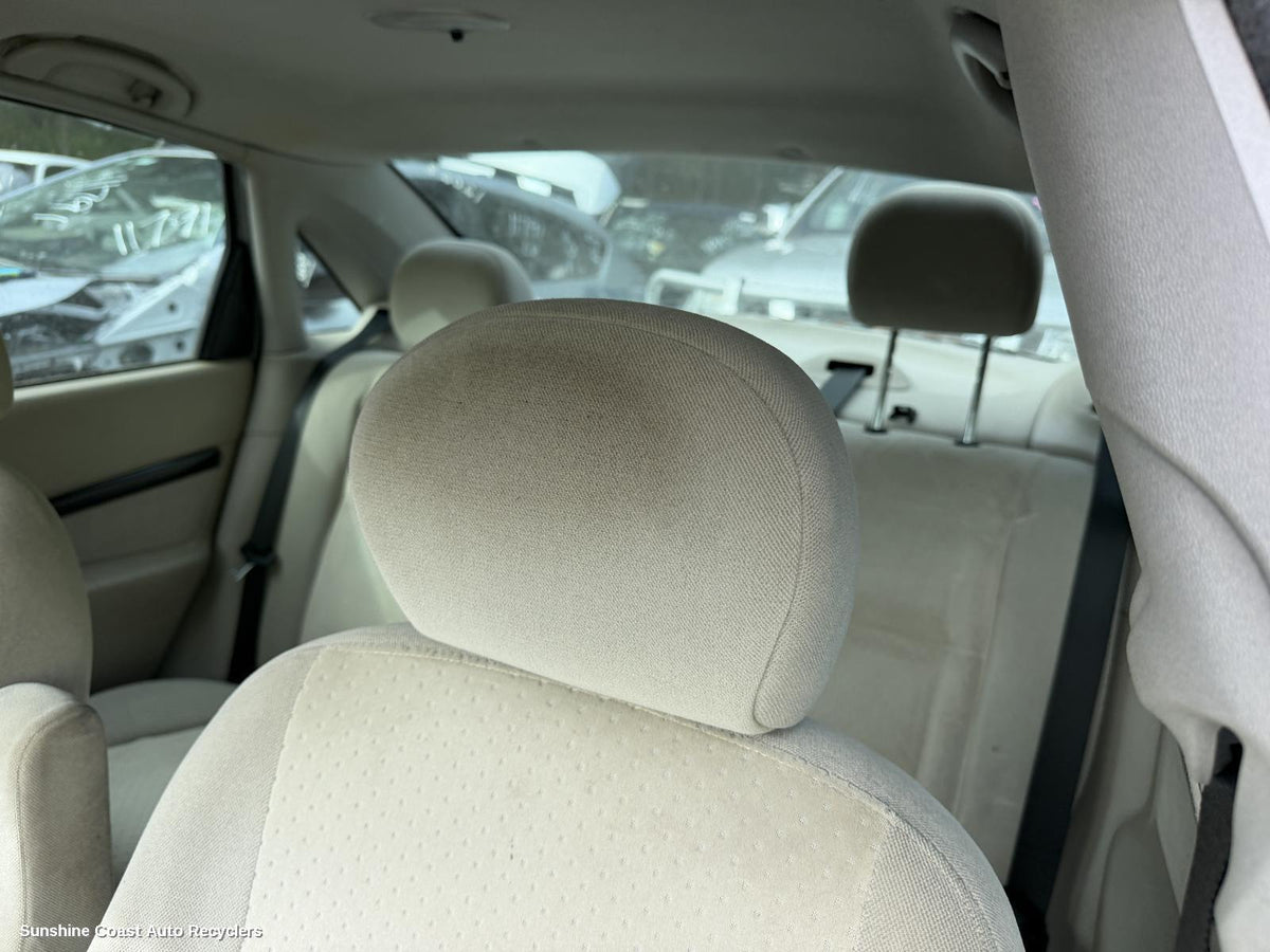 2001-2005 Ford Focus Headrest