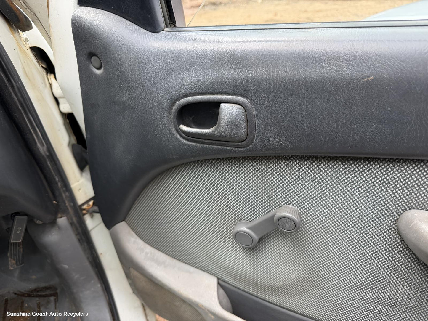 2002-2006 Ford Courier Winder Handle