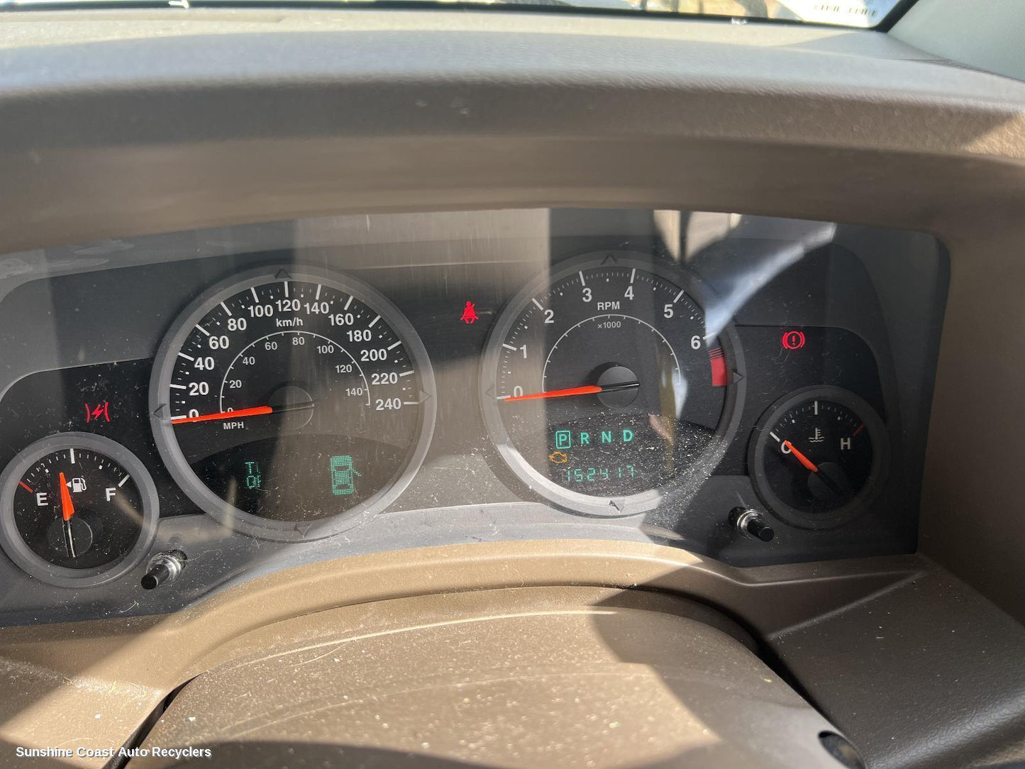 2007 Jeep Compass Instrument Cluster