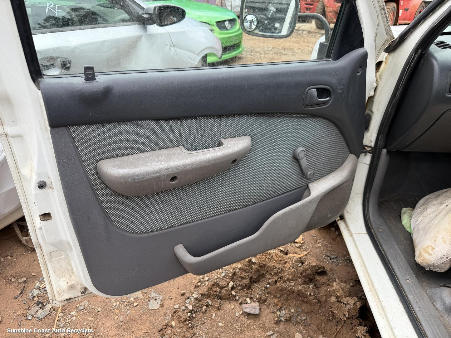 2002-2006 Ford Courier Door Handle