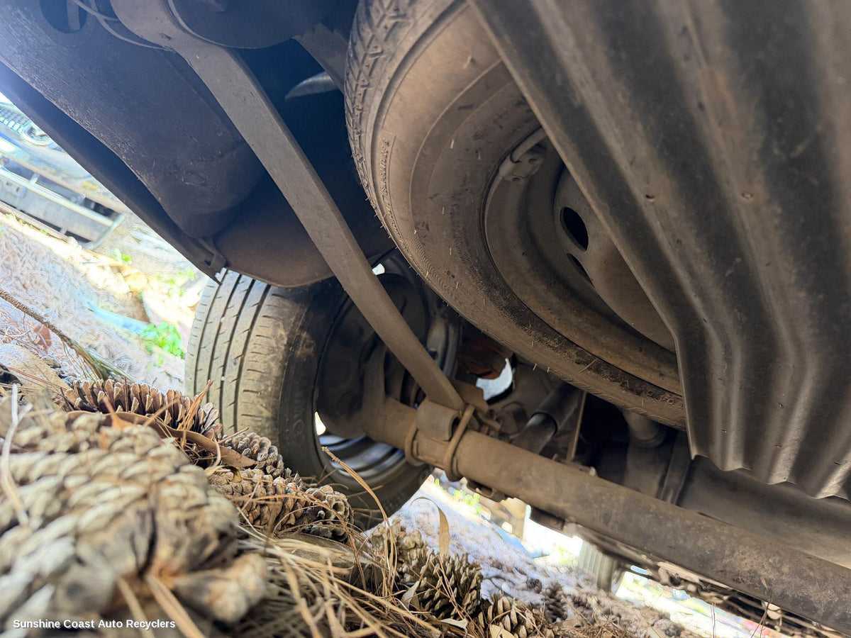 2008-2015 Volkswagen Caddy Shock Absorber
