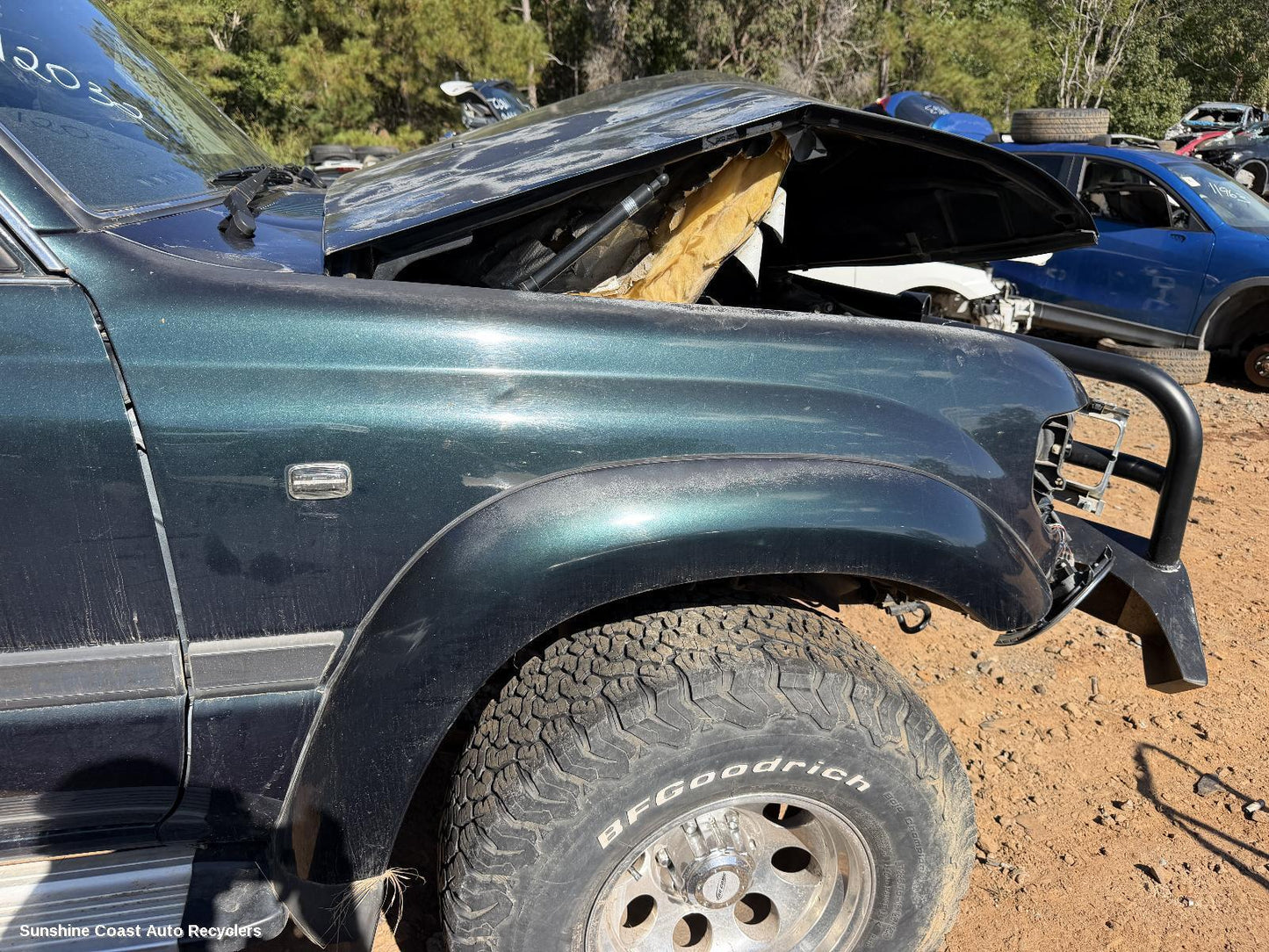1995-1998 Toyota Landcruiser Right Guard