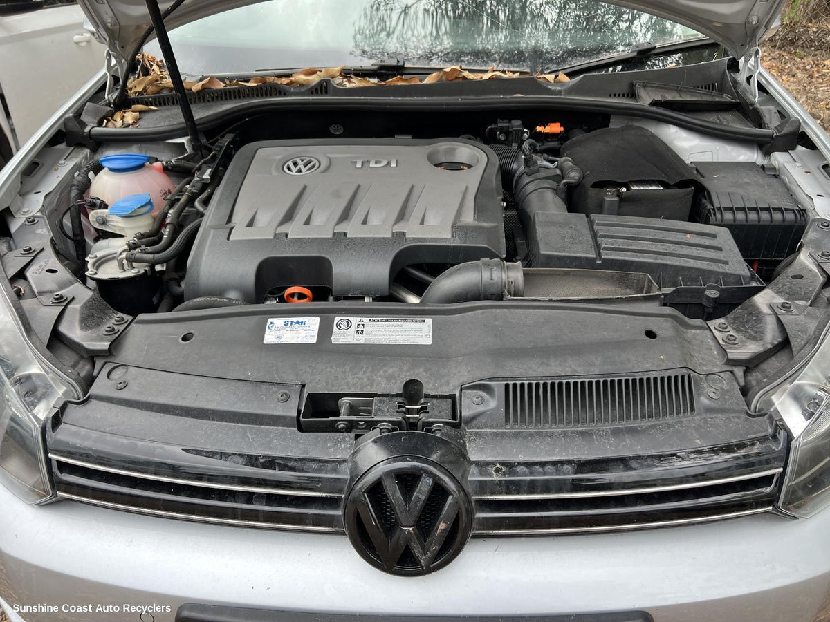 2009-2013 Volkswagen Golf Grille
