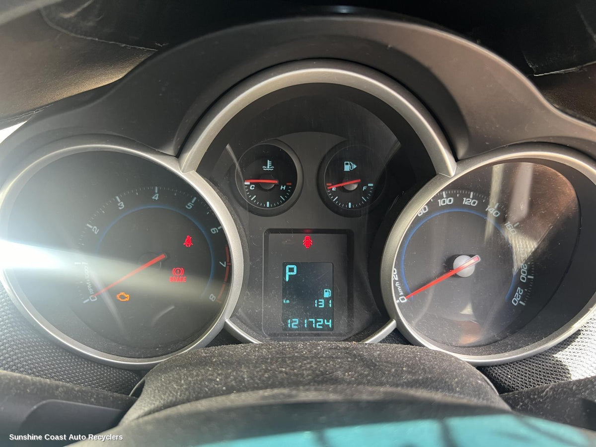 2011-2017 Holden Cruze Instrument Cluster