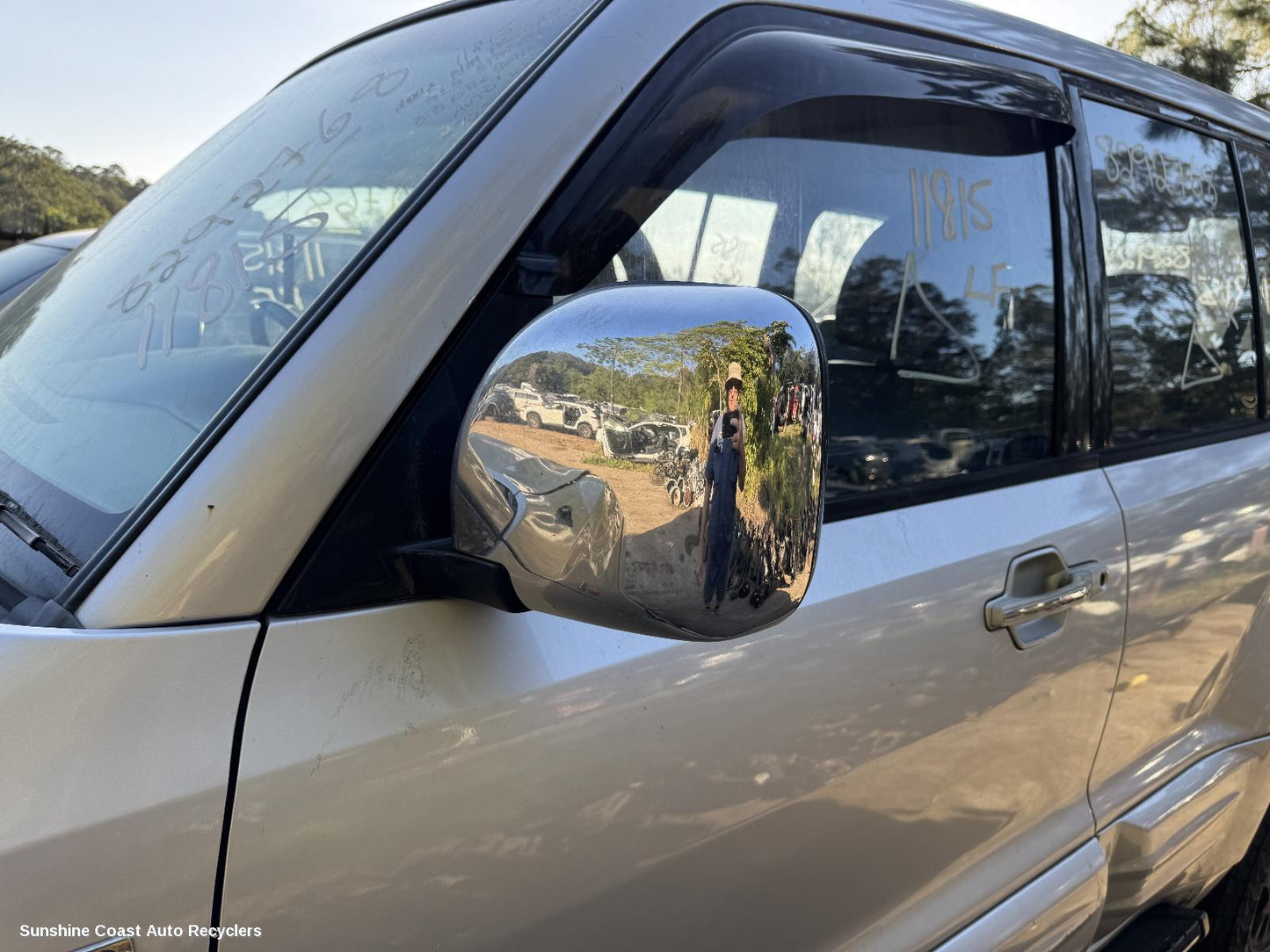 2002 Mitsubishi Pajero Left Door Mirror