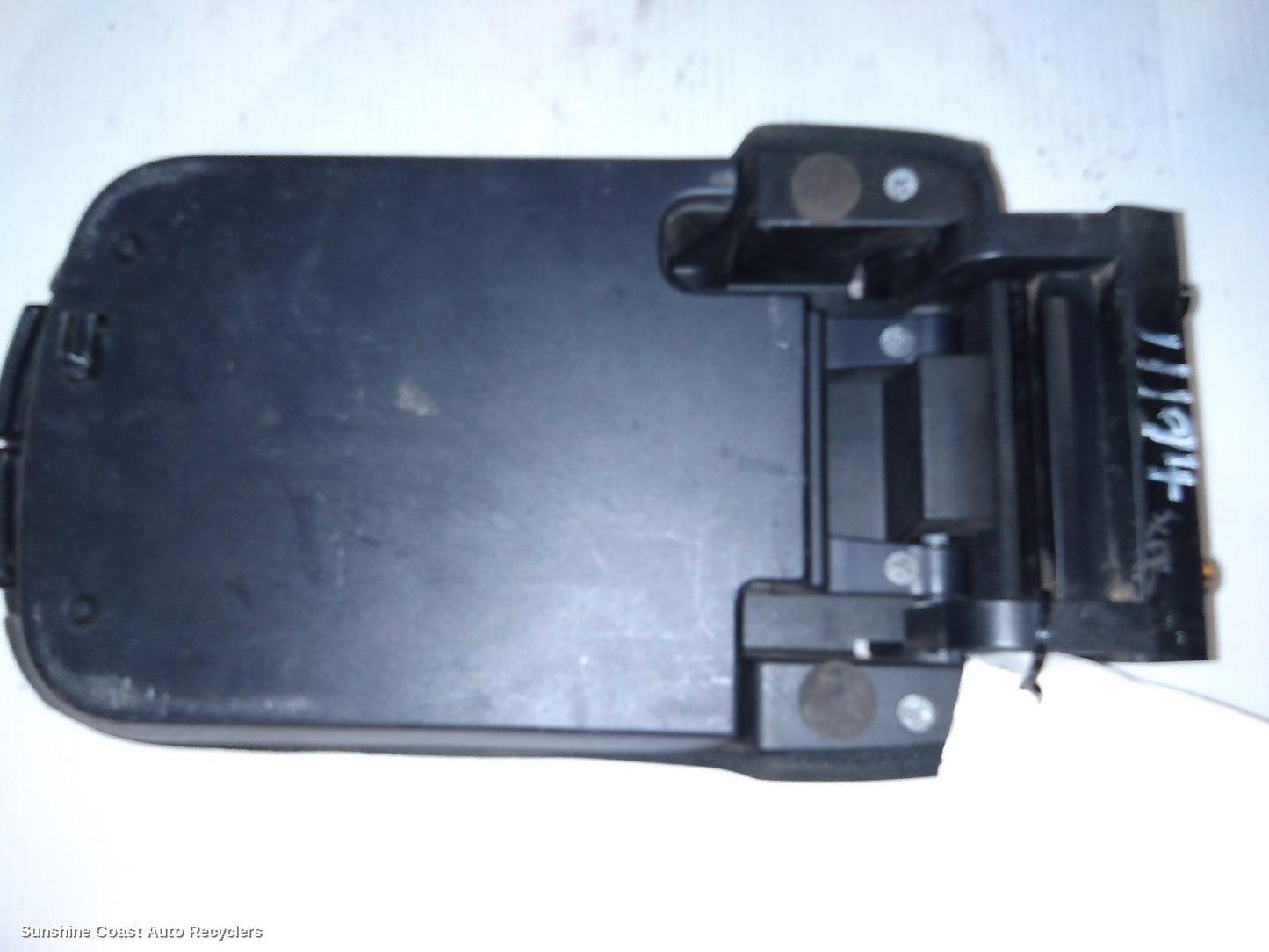 2010 Mitsubishi Triton Console