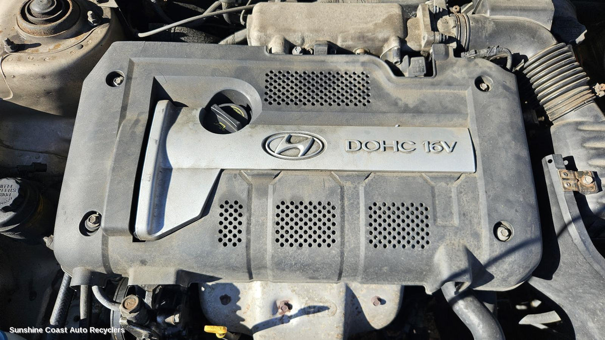 2002-2006 Hyundai Elantra Engine Cover