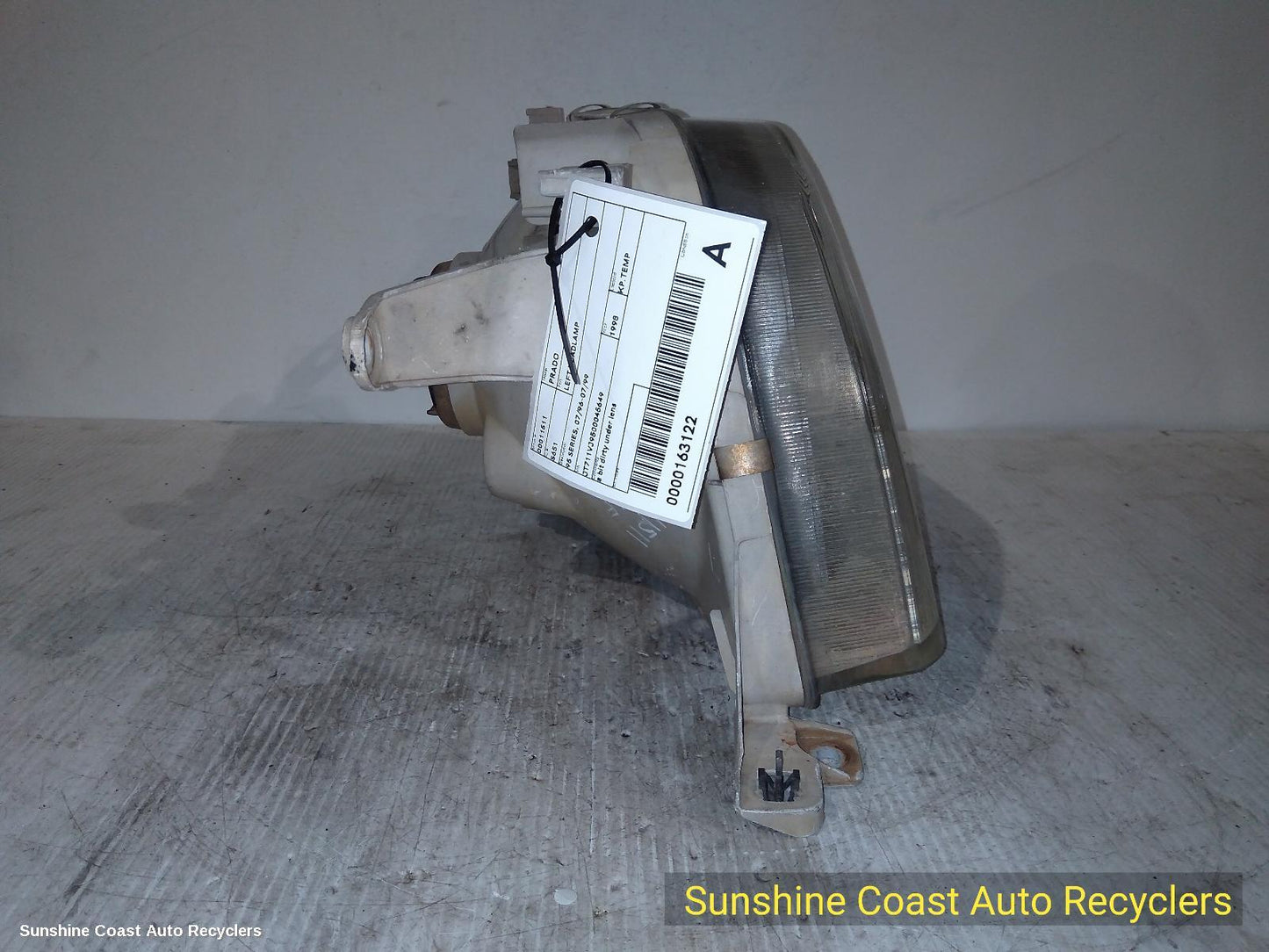 1998 Toyota Prado Left Headlamp