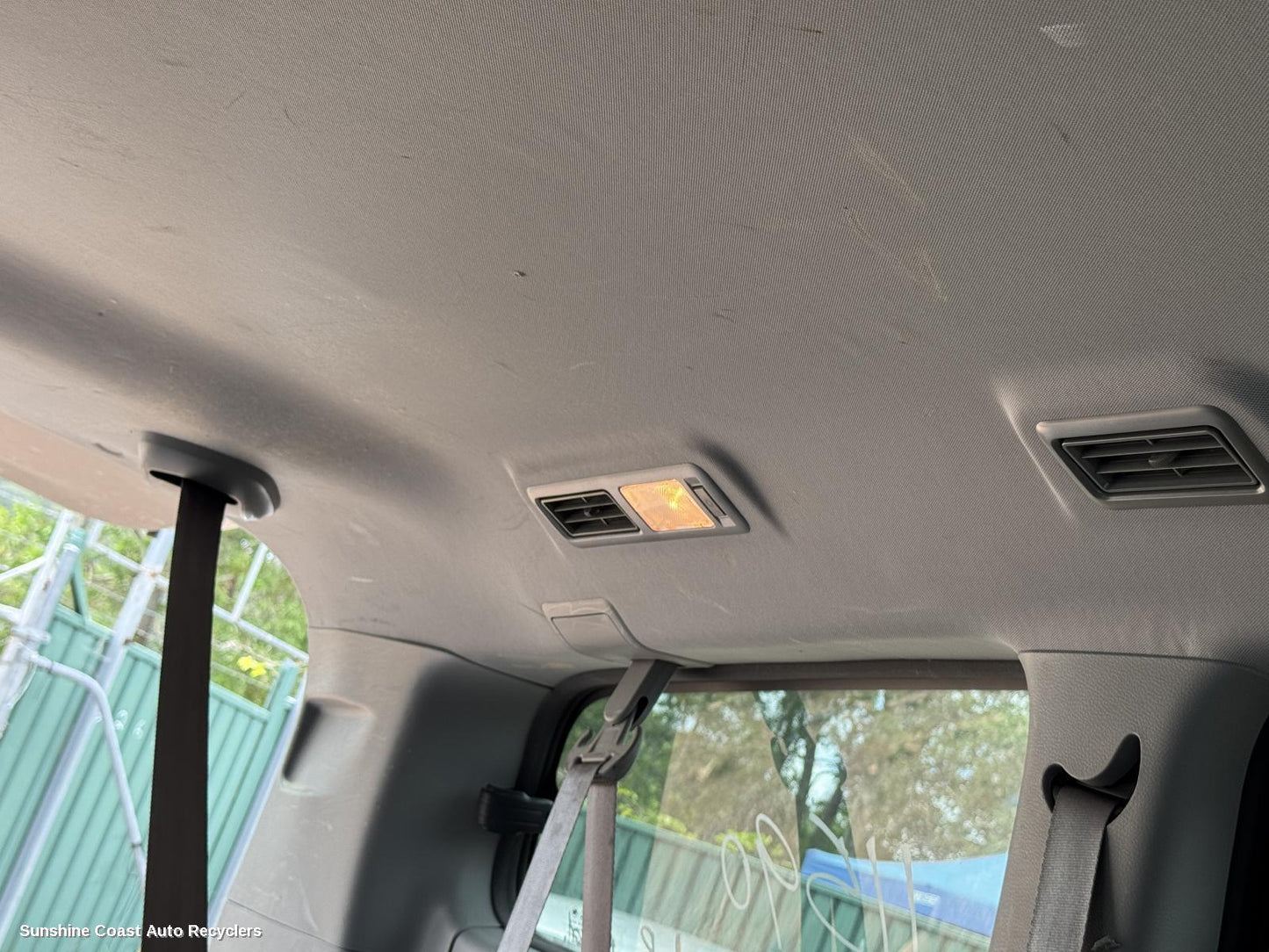 2015-2025 Ldv G10 Courtesy Light