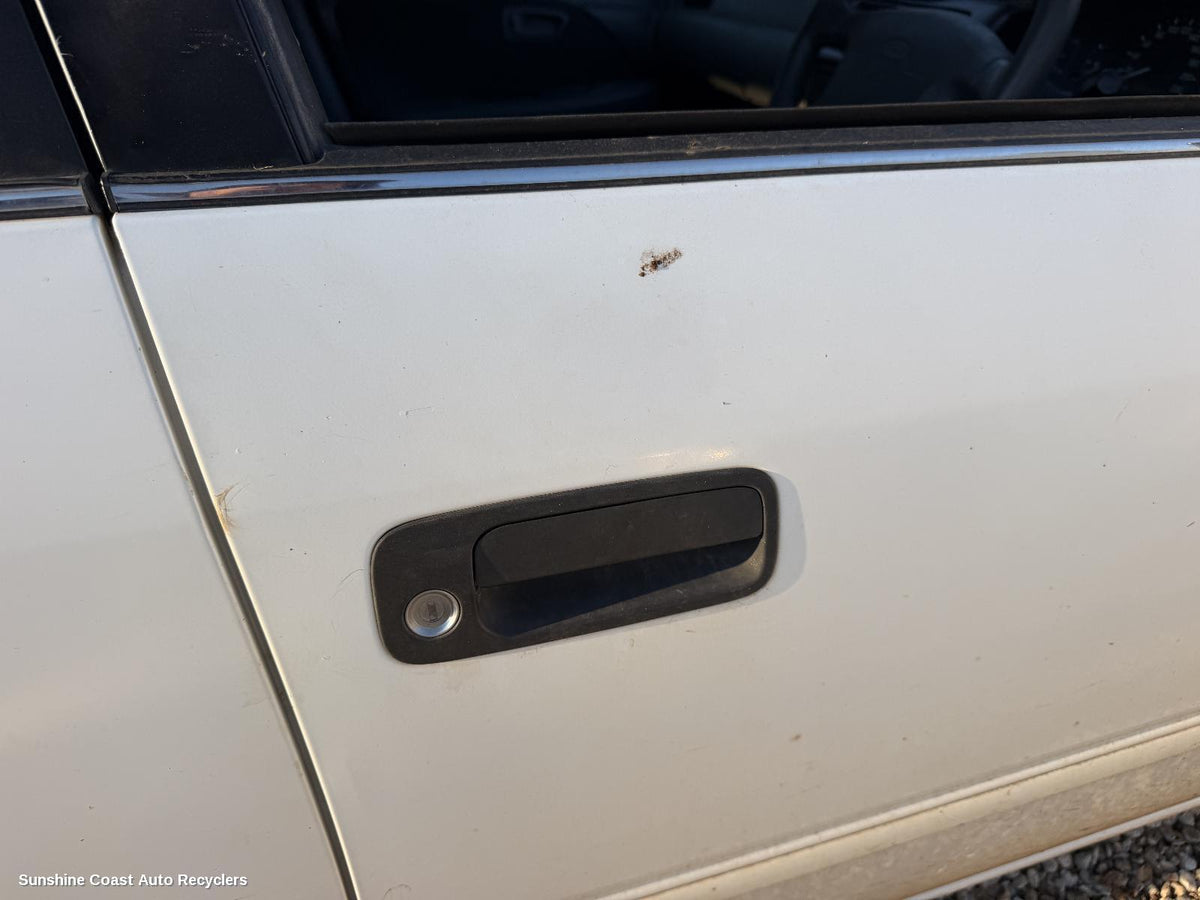 1997-2002 Toyota Camry Door Handle