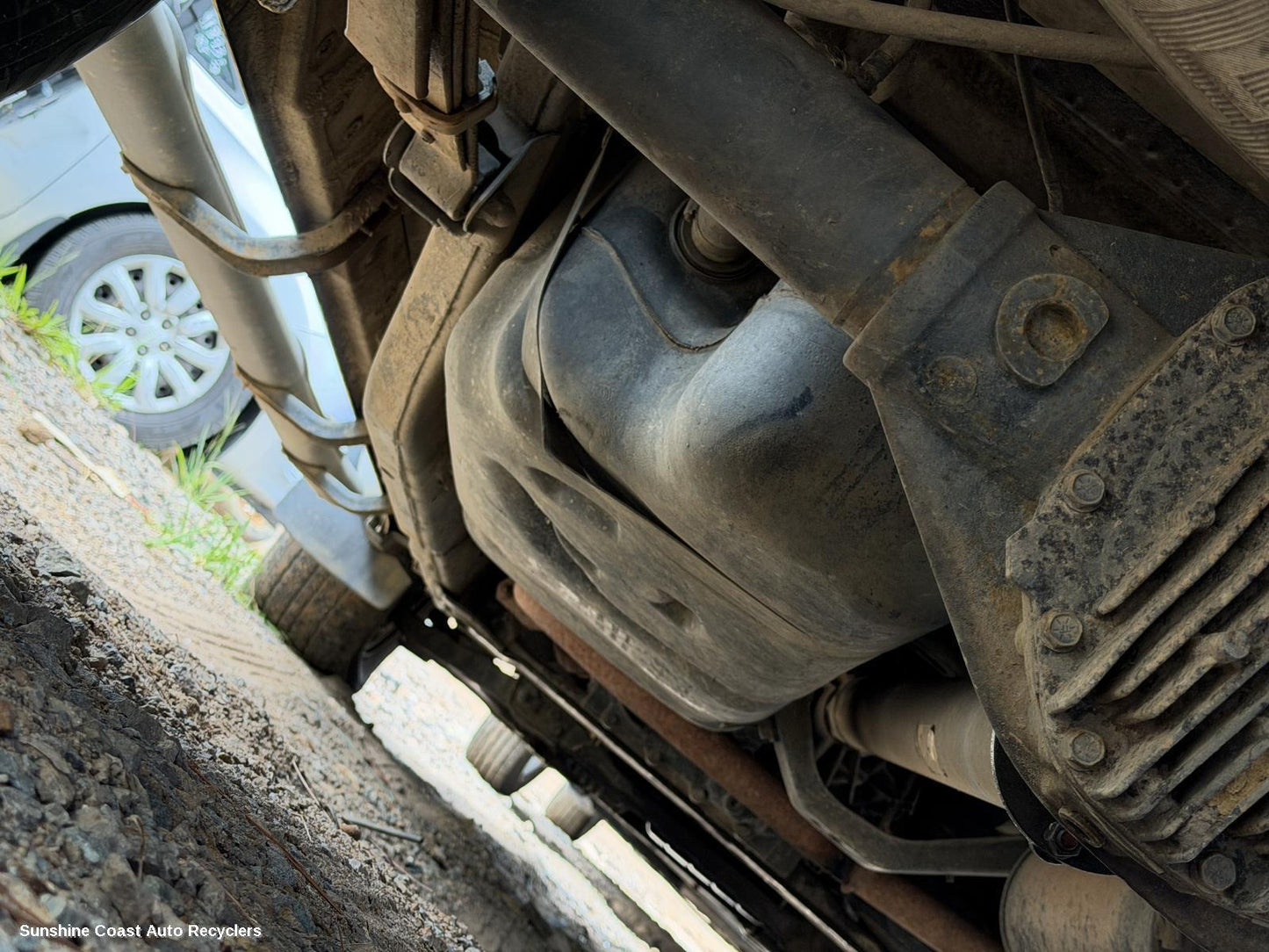2011 Nissan Navara Fuel Tank