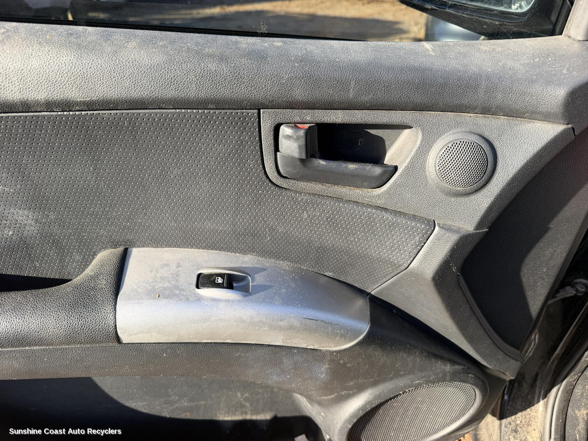 2005-2010 Kia Sportage Pwr Dr Wind Switch