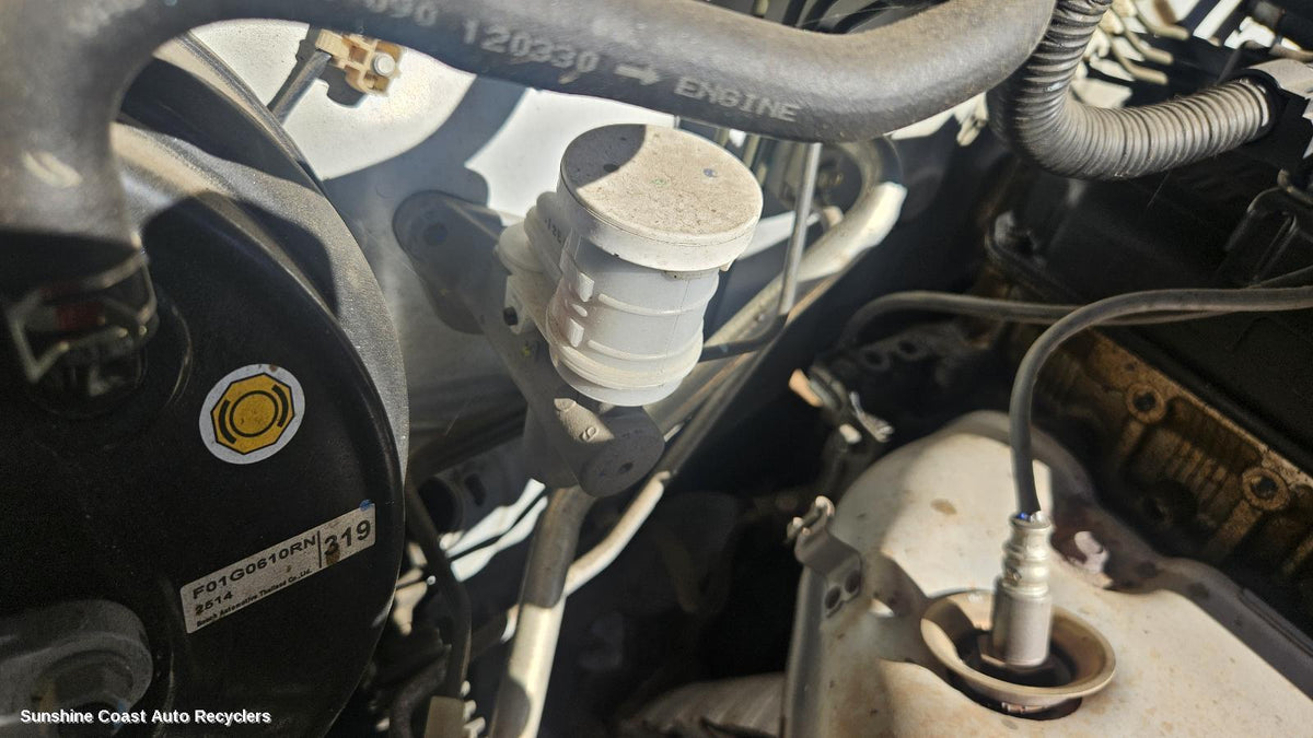 2009-2015 Mitsubishi Triton Clutch Master Cylind