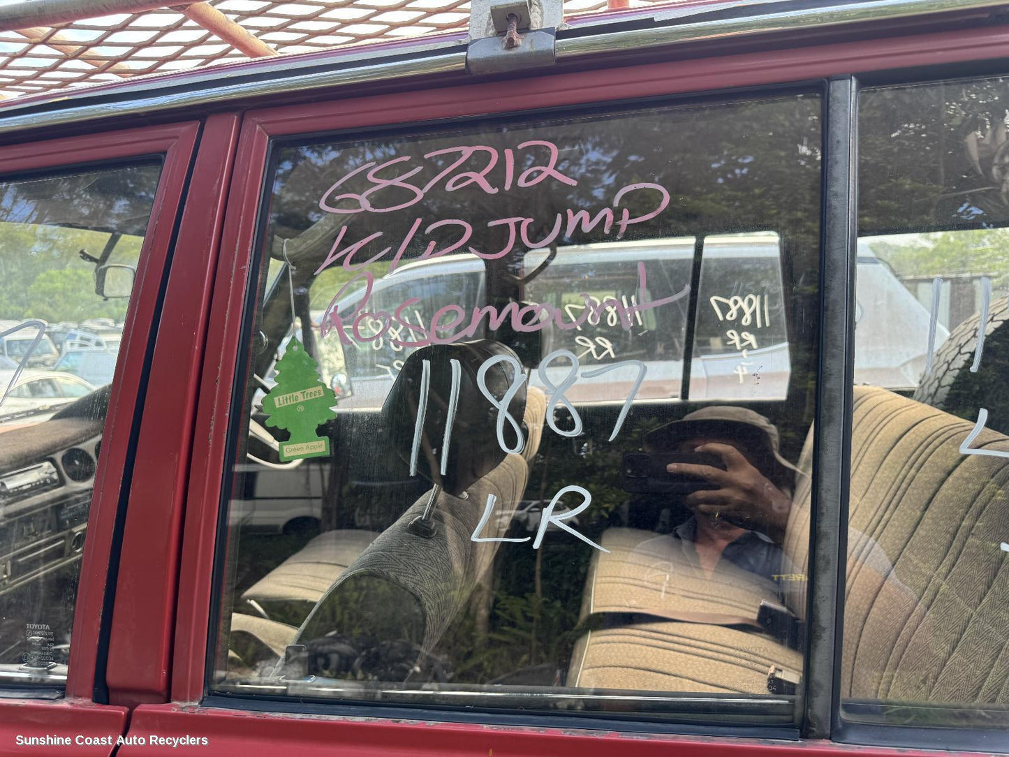 1984 Toyota Landcruiser Left Rear Door Window