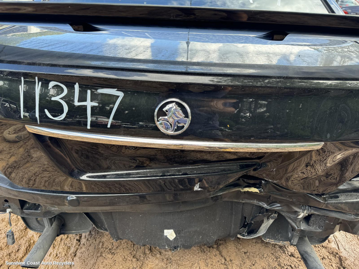 2011 Holden Commodore Rear Garnish