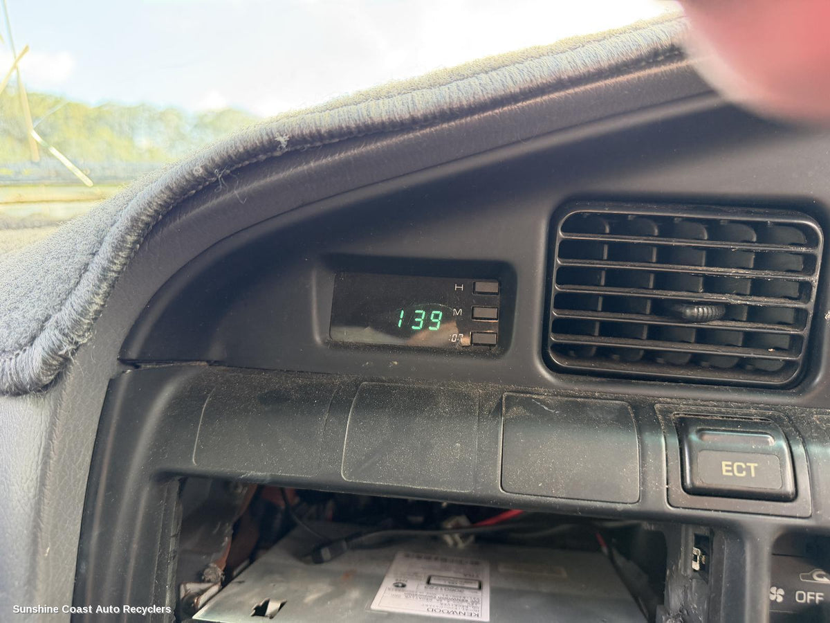1990-1998 Toyota Landcruiser Clock