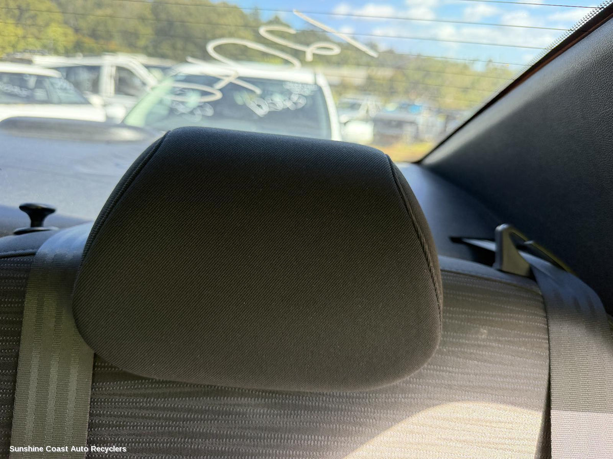 2011-2019 Hyundai Accent Headrest