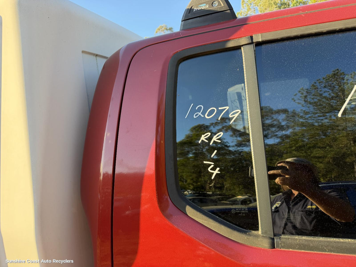 2005-2015 Nissan Navara Right Rear 1 4 Door Glass