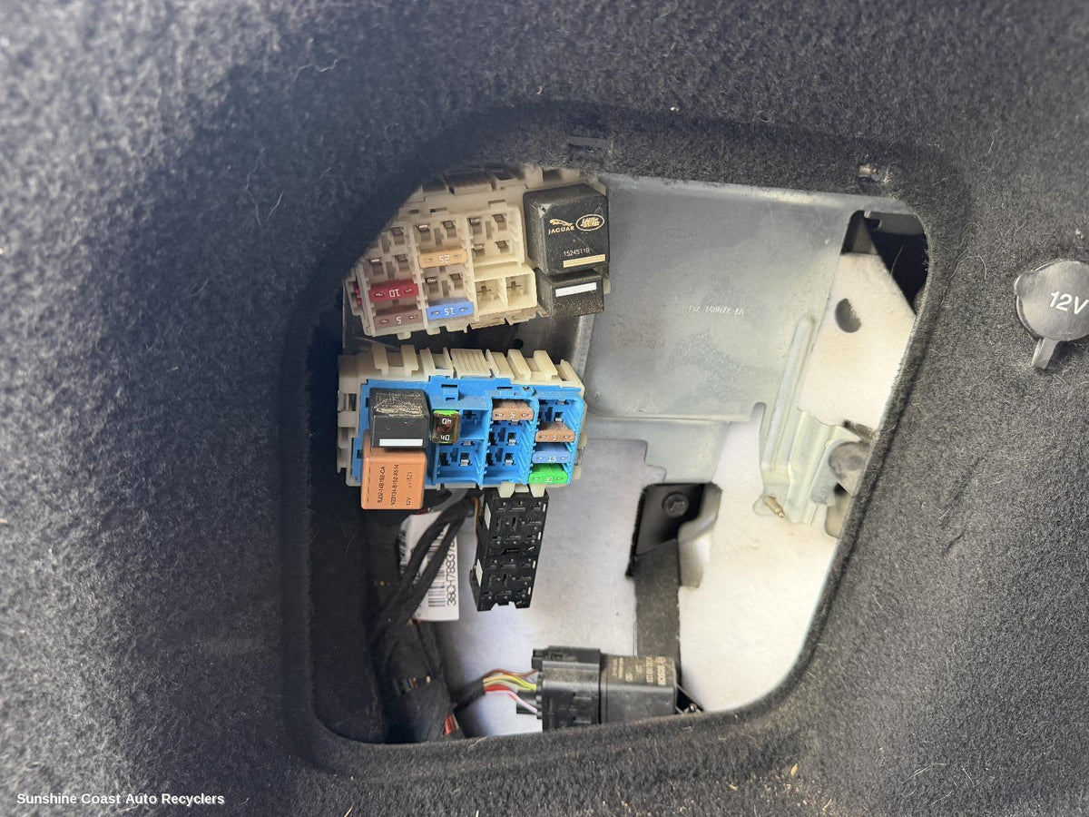 2011-2019 Land Rover Rangerover Evoque Fuse Box