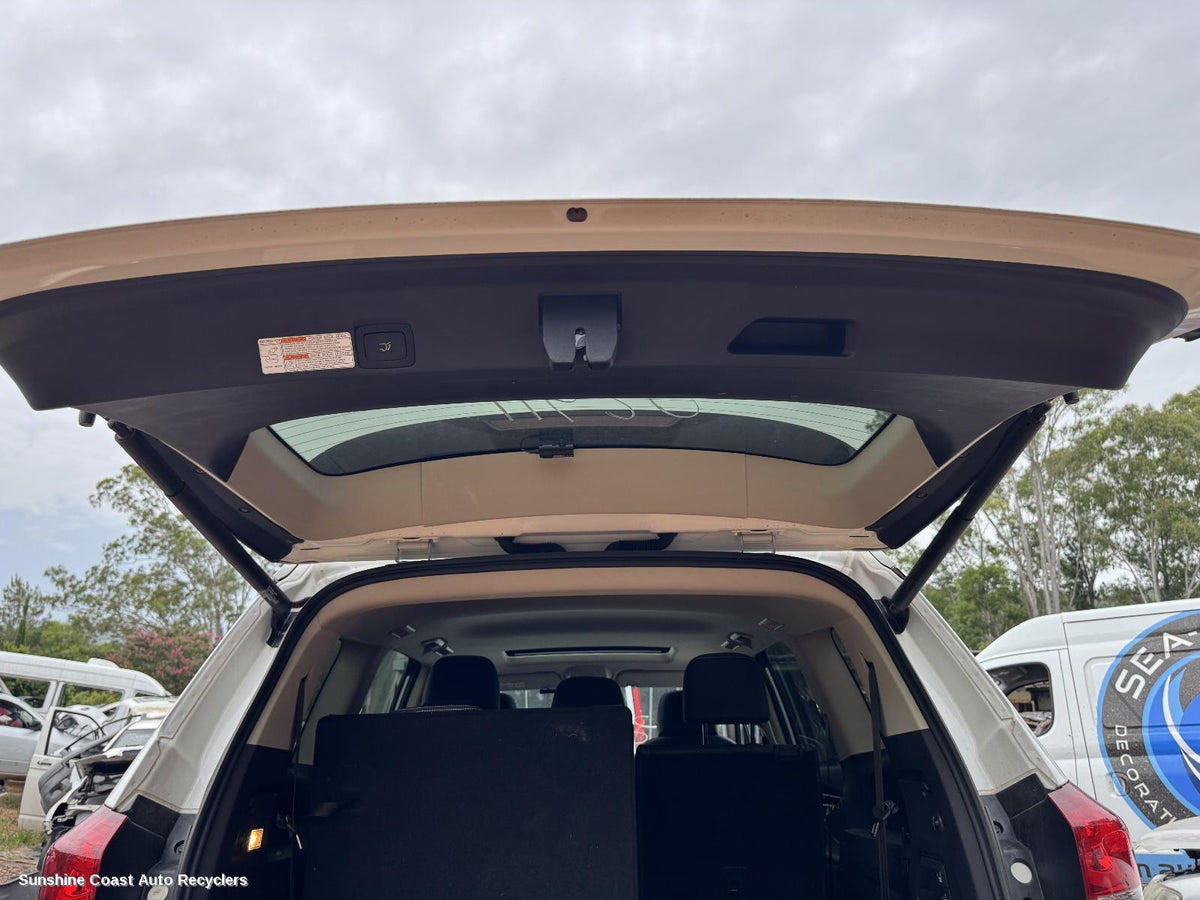 2017-2025 Ldv D90 Hatch Strut
