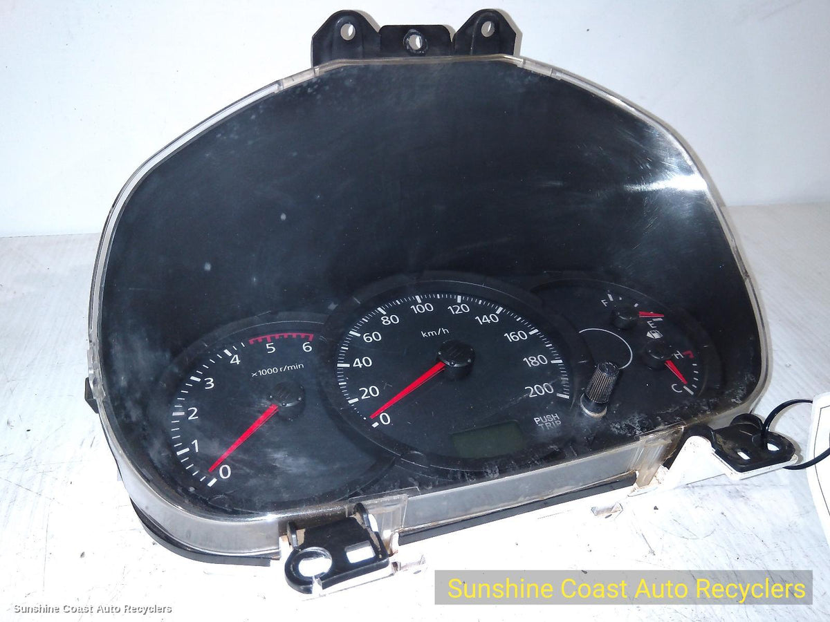 2009-2015 Mitsubishi Triton Instrument Cluster
