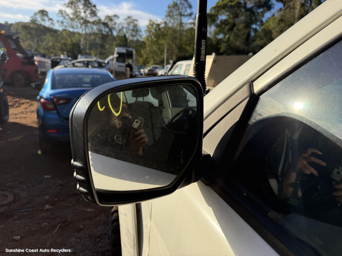 2006-2015 Mitsubishi Triton Left Door Mirror