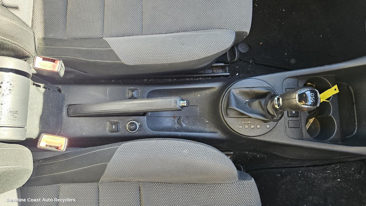 2010-2015 Skoda Fabia Gear Stick Shifter