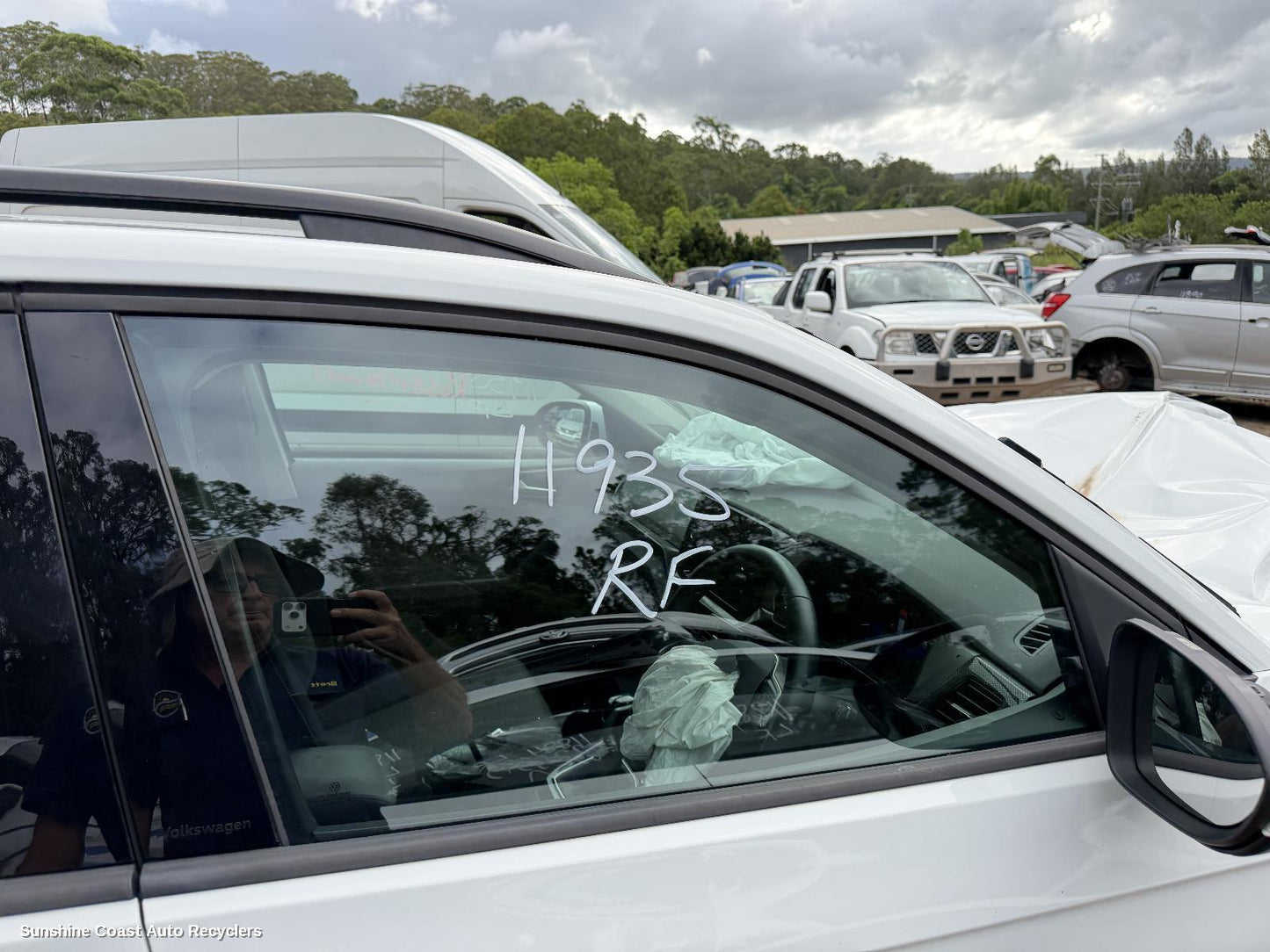 2020-2026 Volkswagen T-cross Right Front Door Window