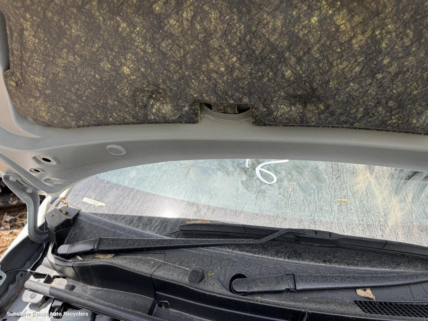 2020-2026 Toyota Yaris Wiper Arm