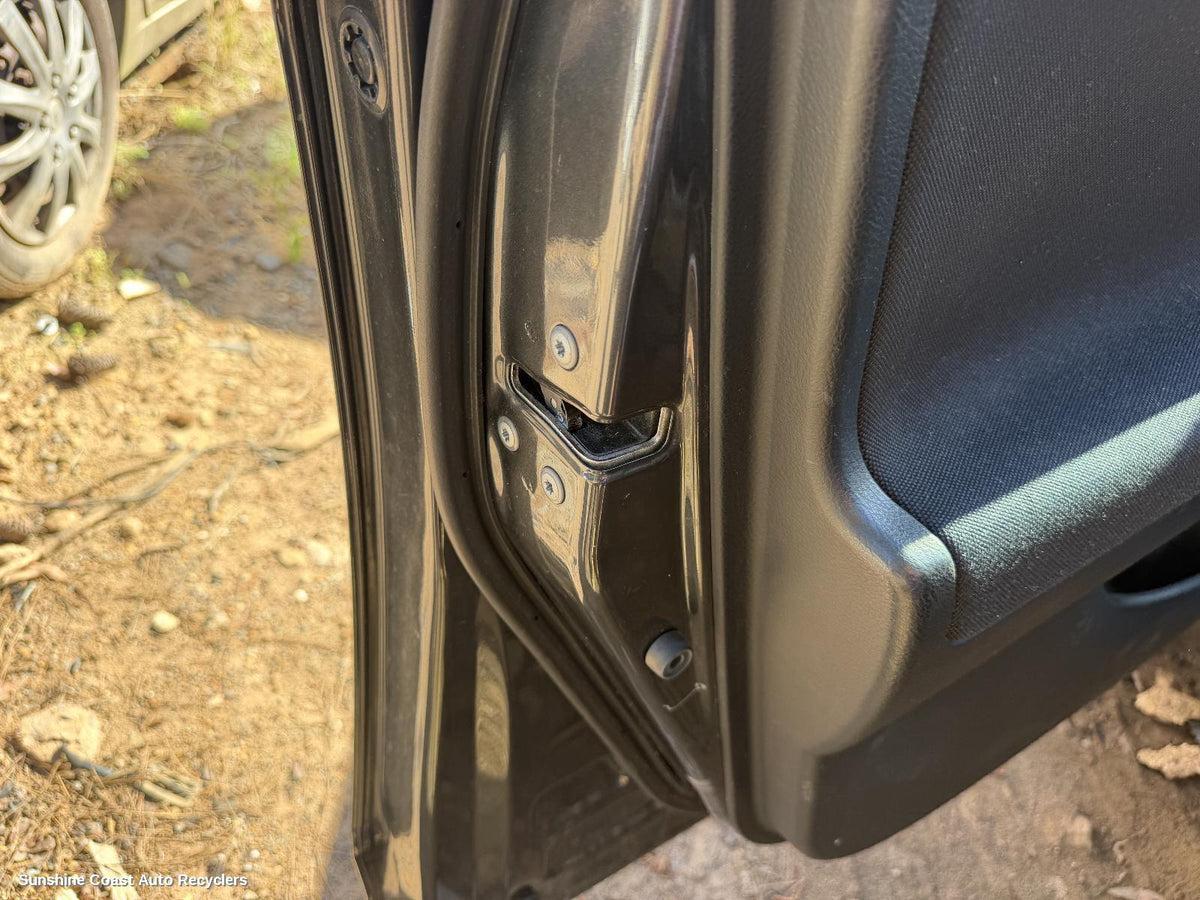 2005-2008 Toyota Rav4 Door Boot Gate Lock