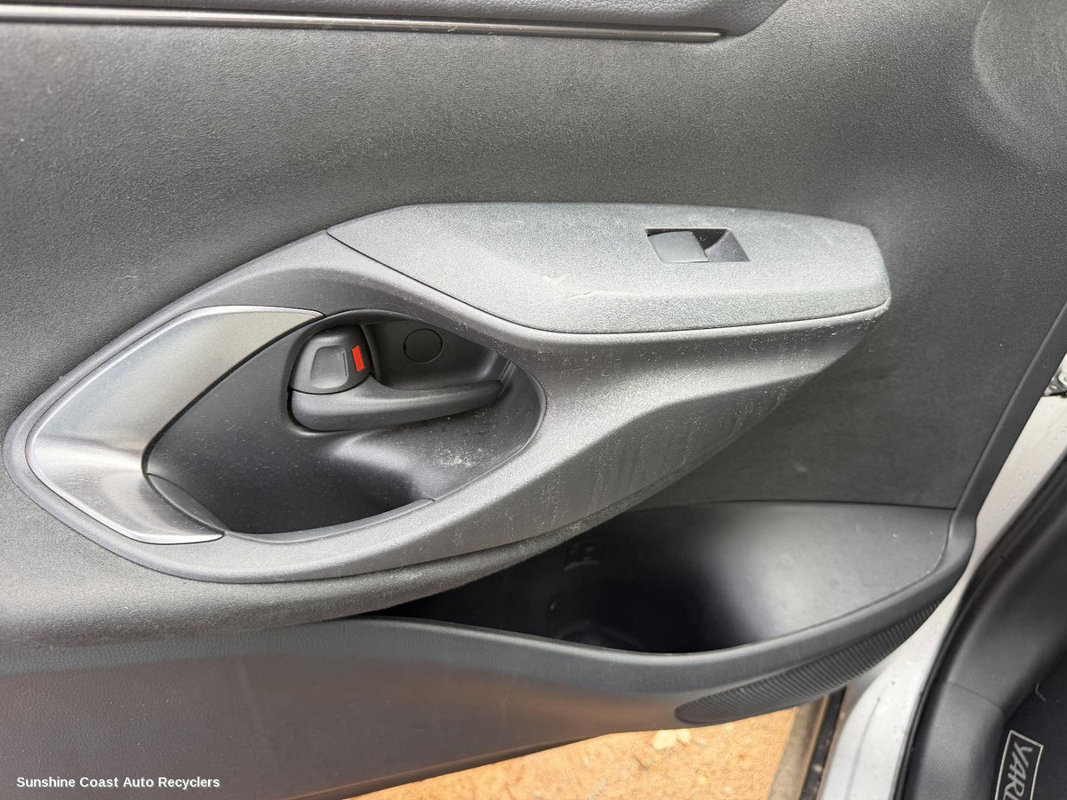 2020-2026 Toyota Yaris Cross Door Handle