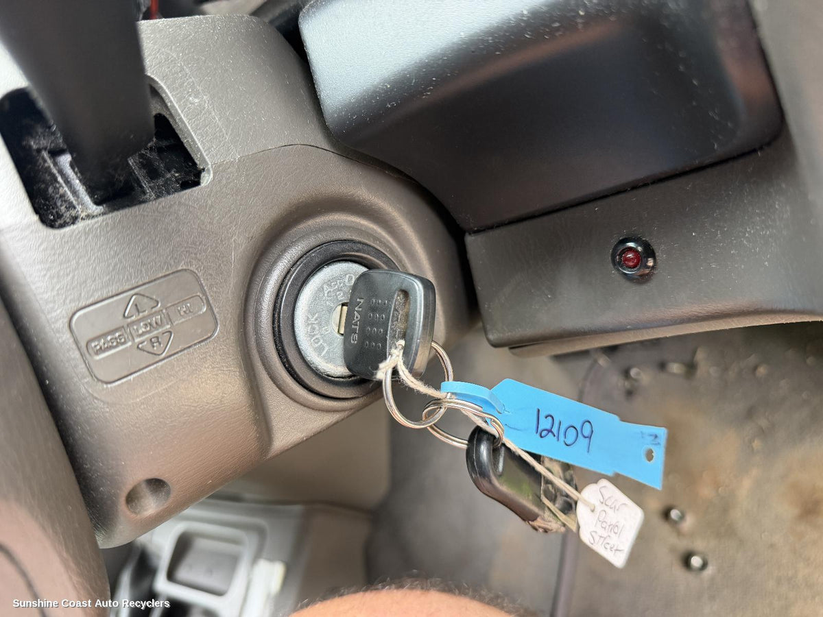 1997-2000 Nissan Patrol Ignition W  Key