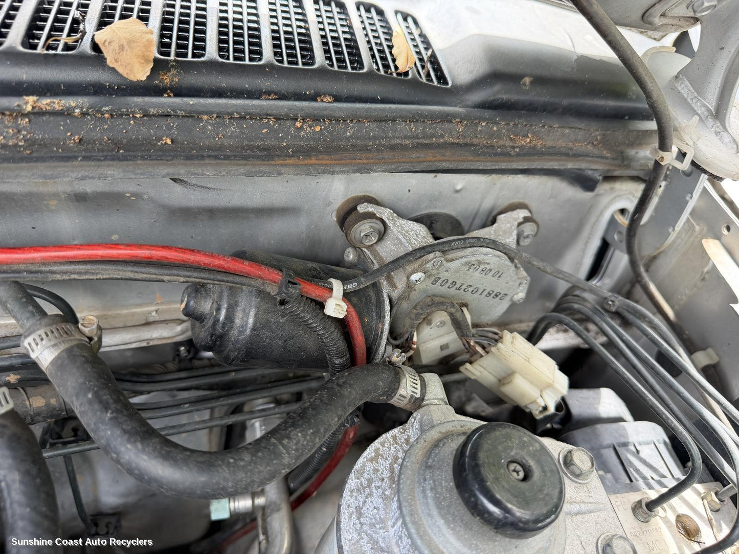 2006-2015 Nissan Navara Wiper Motor