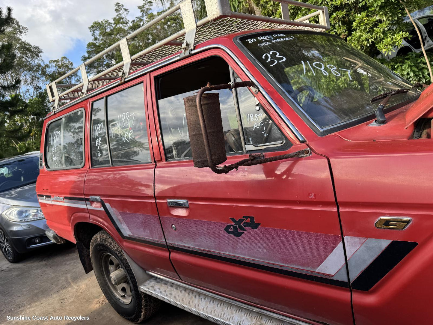 1984 Toyota Landcruiser Right Front 1 4 Door Glass