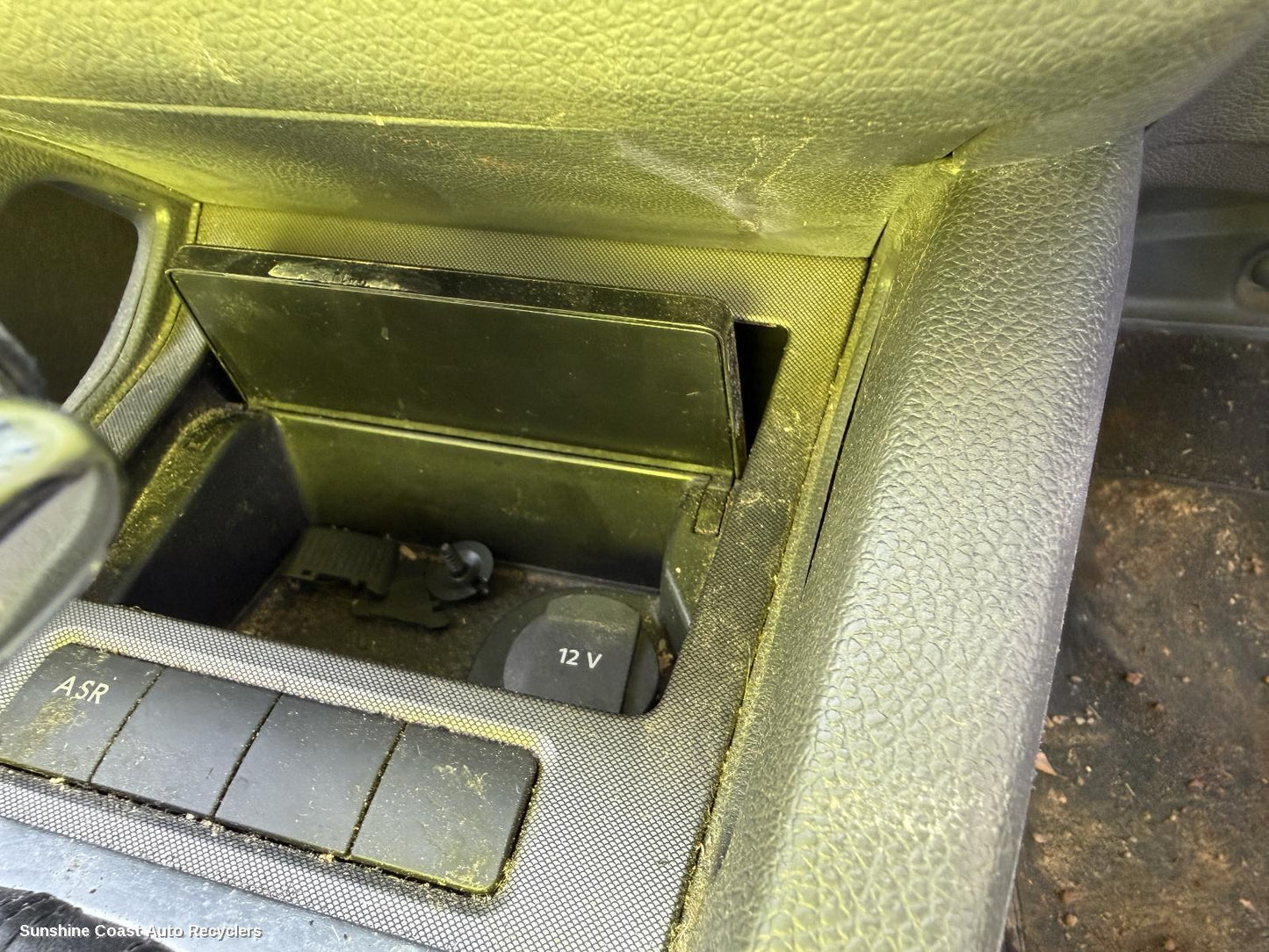 2004-2009 Volkswagen Golf Ashtray