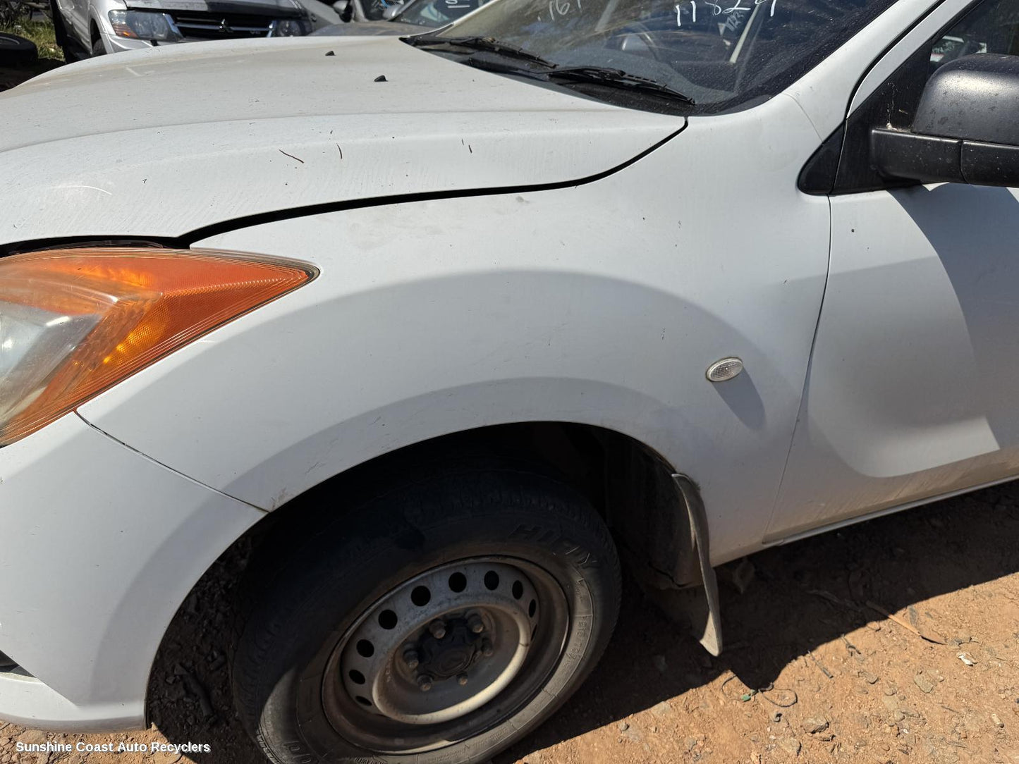 2011-2020 Mazda Bt50 Left Guard