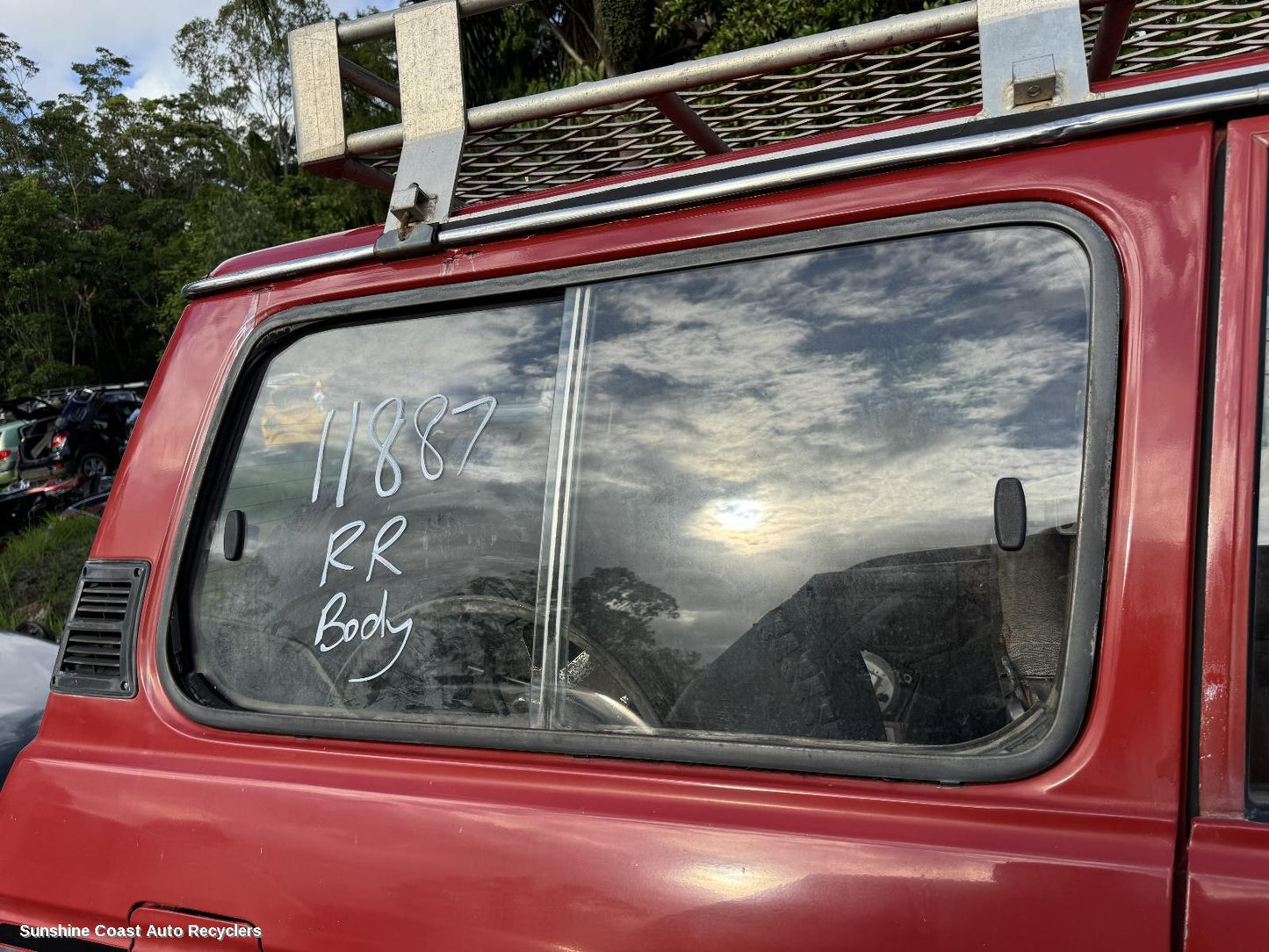1984 Toyota Landcruiser Right Rear Side Glass