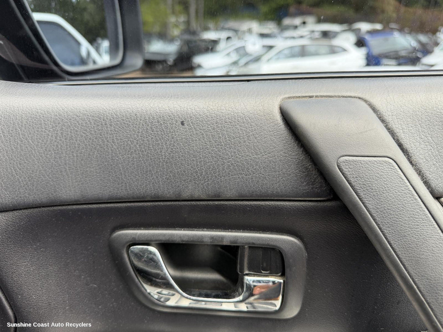 2006-2021 Mitsubishi Pajero Door Handle